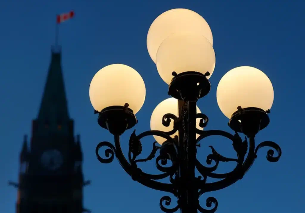 ottawa-pensions-gs0301